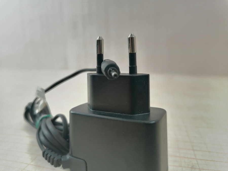 111-098-002 СЗУ для мобильных устройств NOKIA AC-3E #6