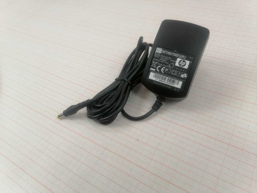 111-131-001 СЗУ для мобильных устройств HP PSC11E-050 #1