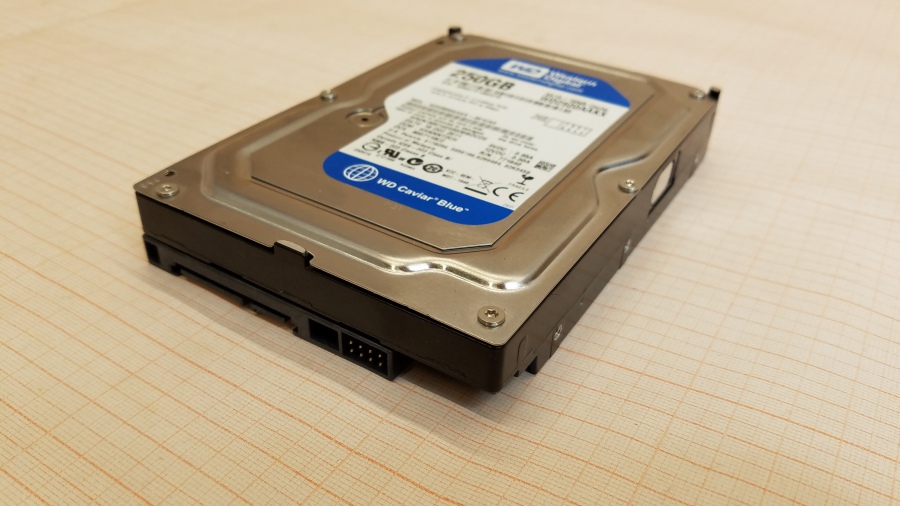 199-074-001 HDD 3.5" SATA Western Digital Caviar Blue WD2500AAKX #1