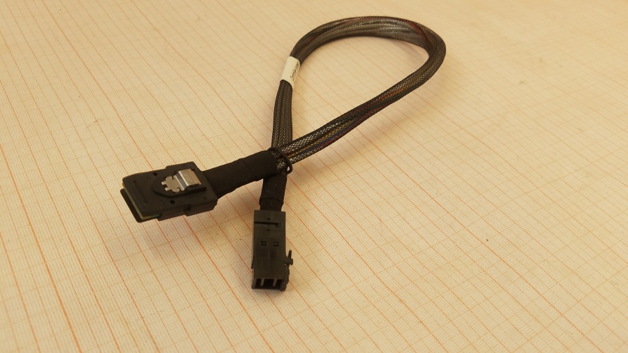 189-149-001 Кабель SFF Adaptec CBL-00117-02-A-R #1