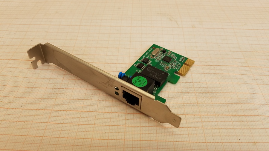 174-138-003 LAN D-LINK DGE-560T #1