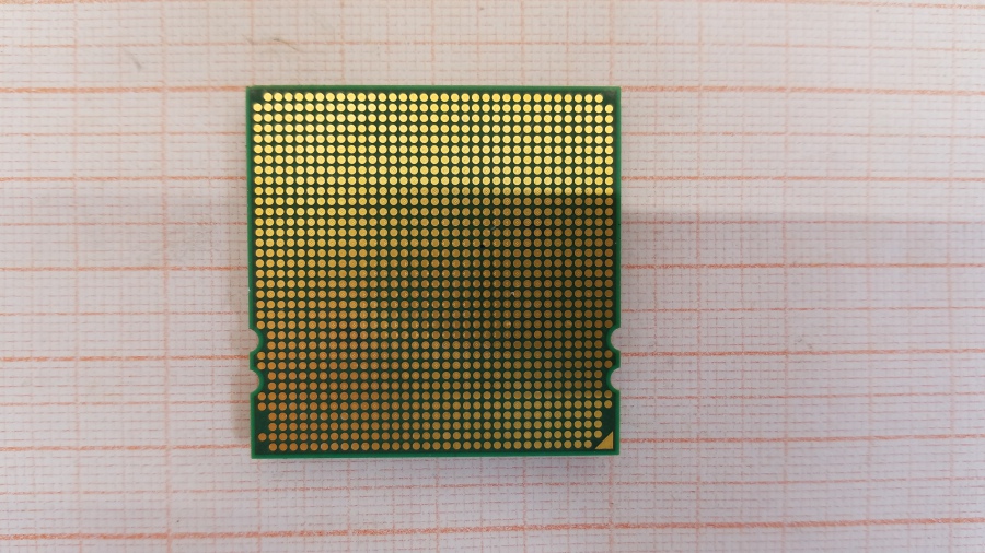 165-427-001 CPU Socket F <1207> AMD Opteron 8218 #2
