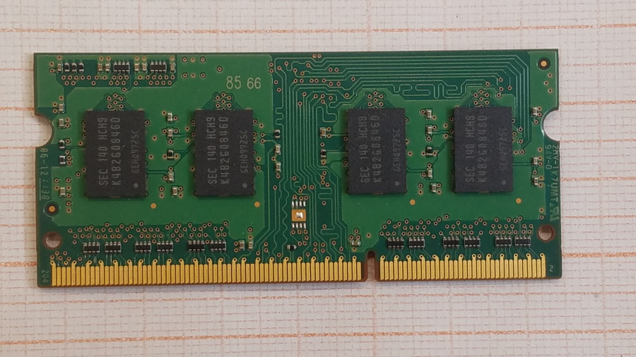 165-443-001 DDR3 SO-DIMM SAMSUNG M471B5773DH0-CH9 #2