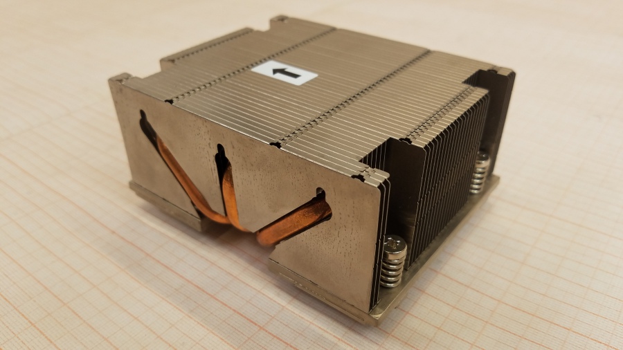 189-153-001 HeatSink QUANTA CMRFBS2R0650103A2012 #1