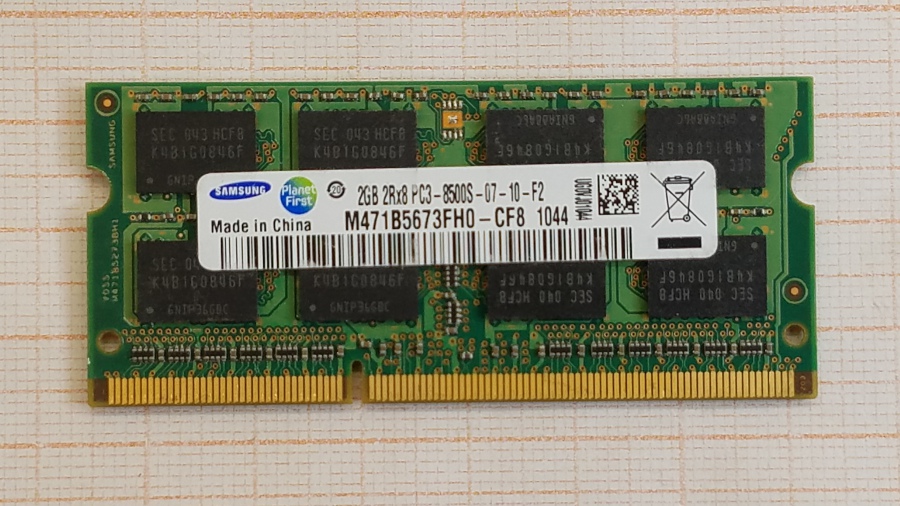 165-446-001 DDR3 SO-DIMM SAMSUNG M471B5673FH0-CF8 #1