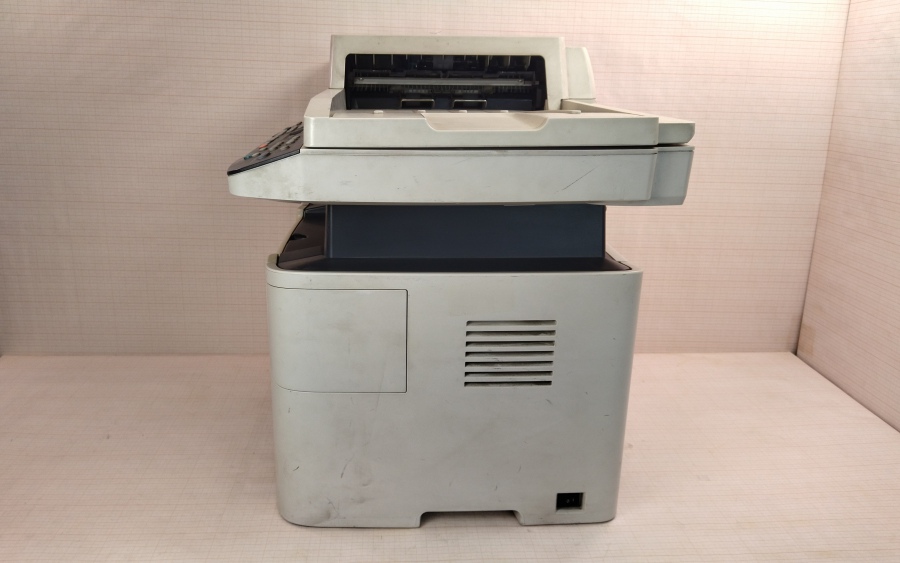 130-018-008 МФУ HP LaserJet 3390 #3