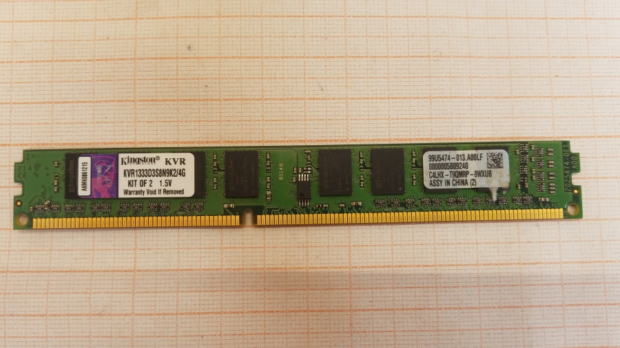 165-498-001 DDR3 1333/1600 DIMM KINGSTON KVR1333D3S8N9K2/4G #1