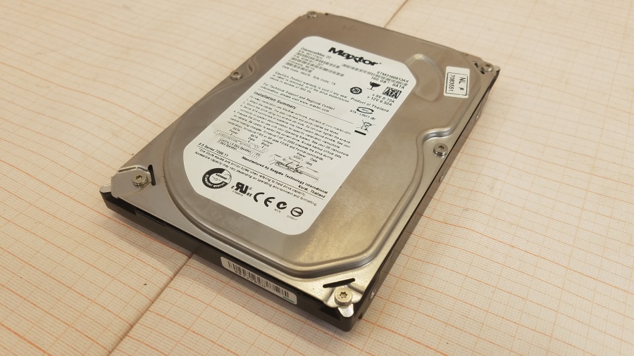 157-026-002 HDD 3.5" SATA MAXTOR STM3160813AS #1