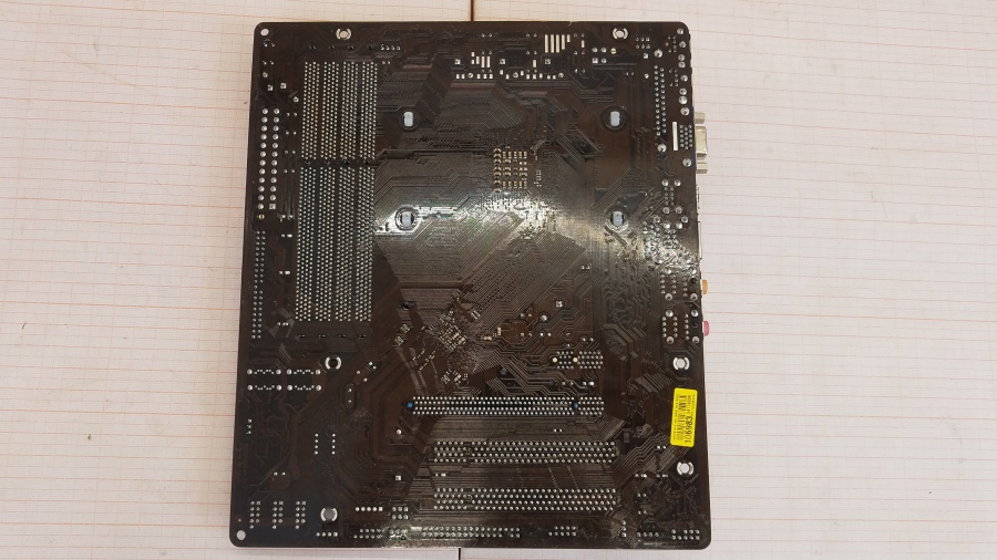 165-551-001 MB Socket AM3 ASRock N68-GE3 UCC #3