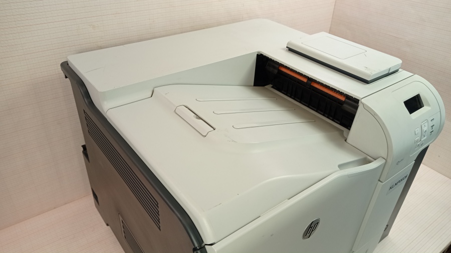 173-036-001 Принтер HP LaserJet 500 color M551 #2