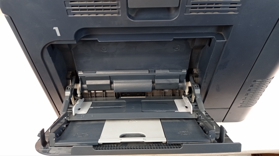 173-036-001 Принтер HP LaserJet 500 color M551 #9