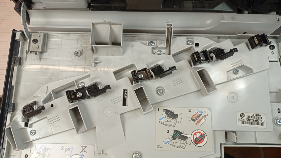 173-036-001 Принтер HP LaserJet 500 color M551 #18