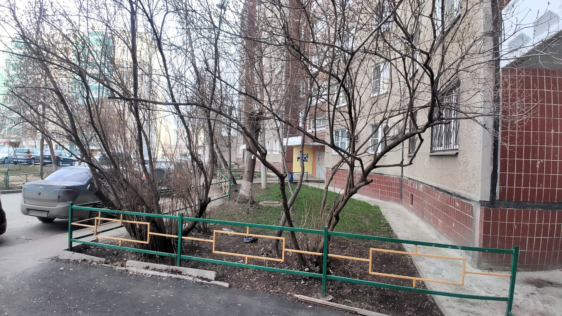 1к. квартира улица Братьев Кашириных, 108А 
