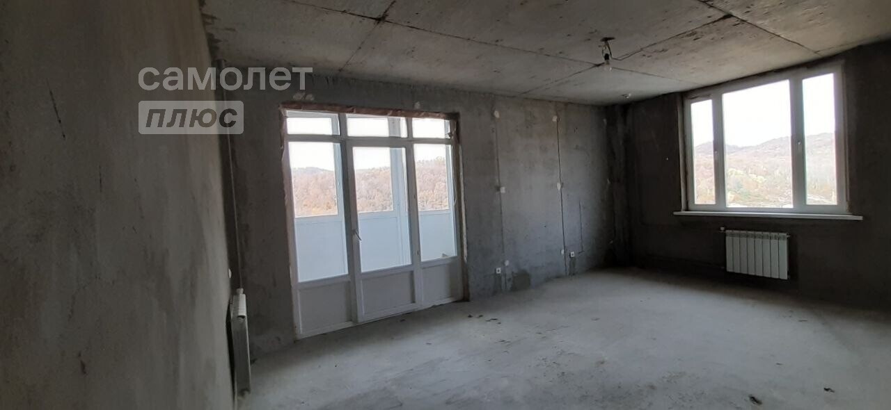 Квартира на продажу в Туапсе, улица Кириченко, 90 фото №1
