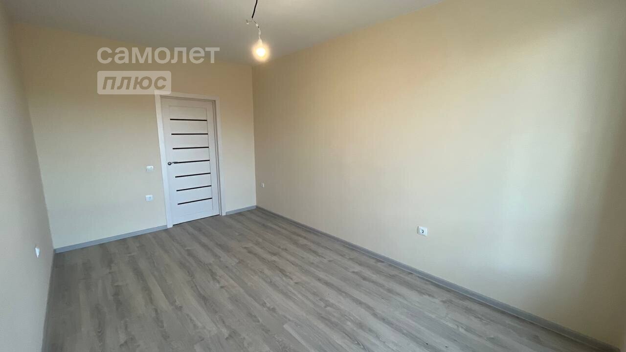 Квартира на продажу в Туапсе, улица Портовиков, 39/3 фото №1
