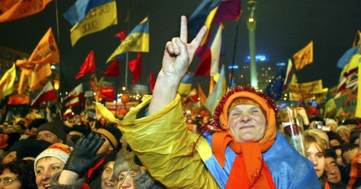Оранжевый шабаш имени ющера на украине, роль сект