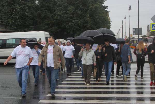 «Мы против таких реформ!»: акцию ПВО в Петербурге поддержали десятки сторонников