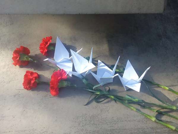 Патриоты Великого Отечества почтили память погибших в атомной бомбардировки американцами Хиросимы и Нагасаки Патриоты Великого Отечества почтили память погибших в атомной бомбардировки американцами Хиросимы и Нагасаки