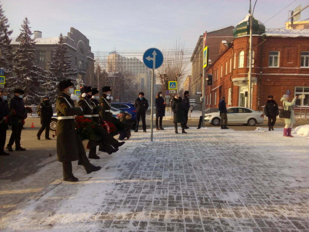 Помнить своих Героев