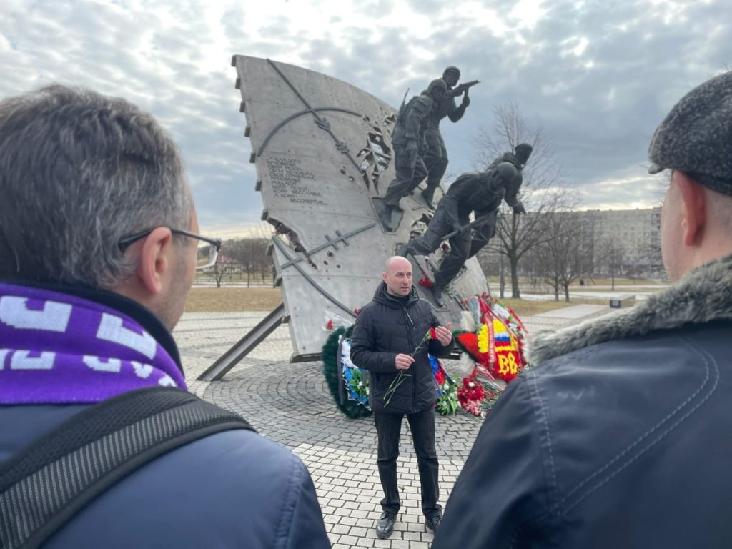 В Санкт-Петербурге состоялась прогулка ЗА ПРАВДУ