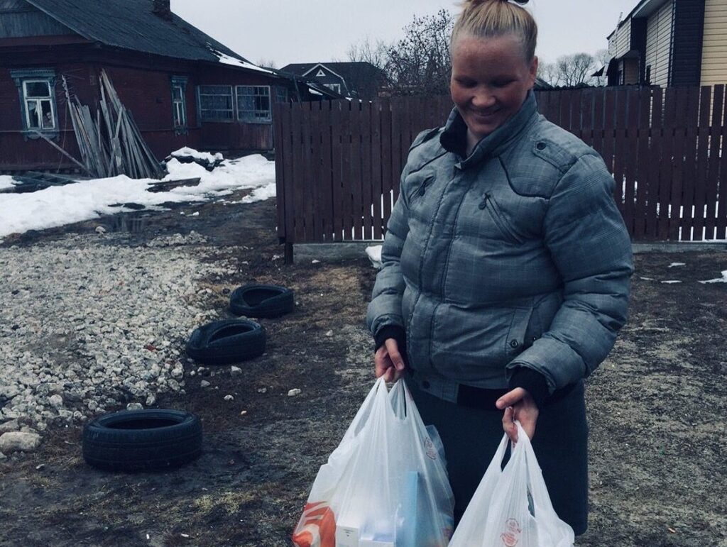 Активисты Раменского отделения ПВО продолжают оказывать помощь семьям с детьми