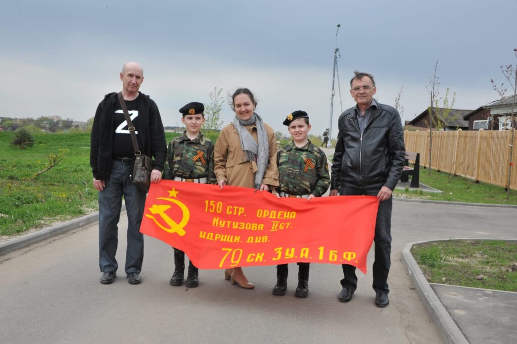 Серпуховское отделение ПВО приняло участие в возложении цветов к памятнику Воину-Освободителю на Соборной Горе