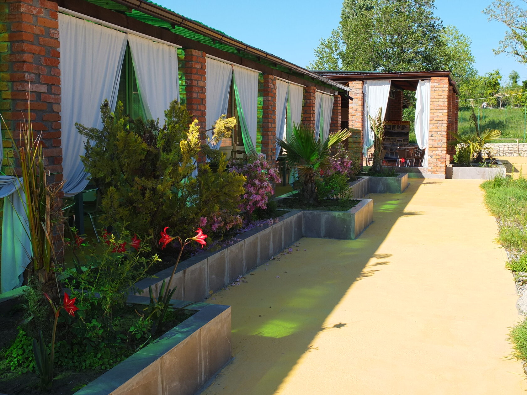 Фото Звандрипш Эко village 13