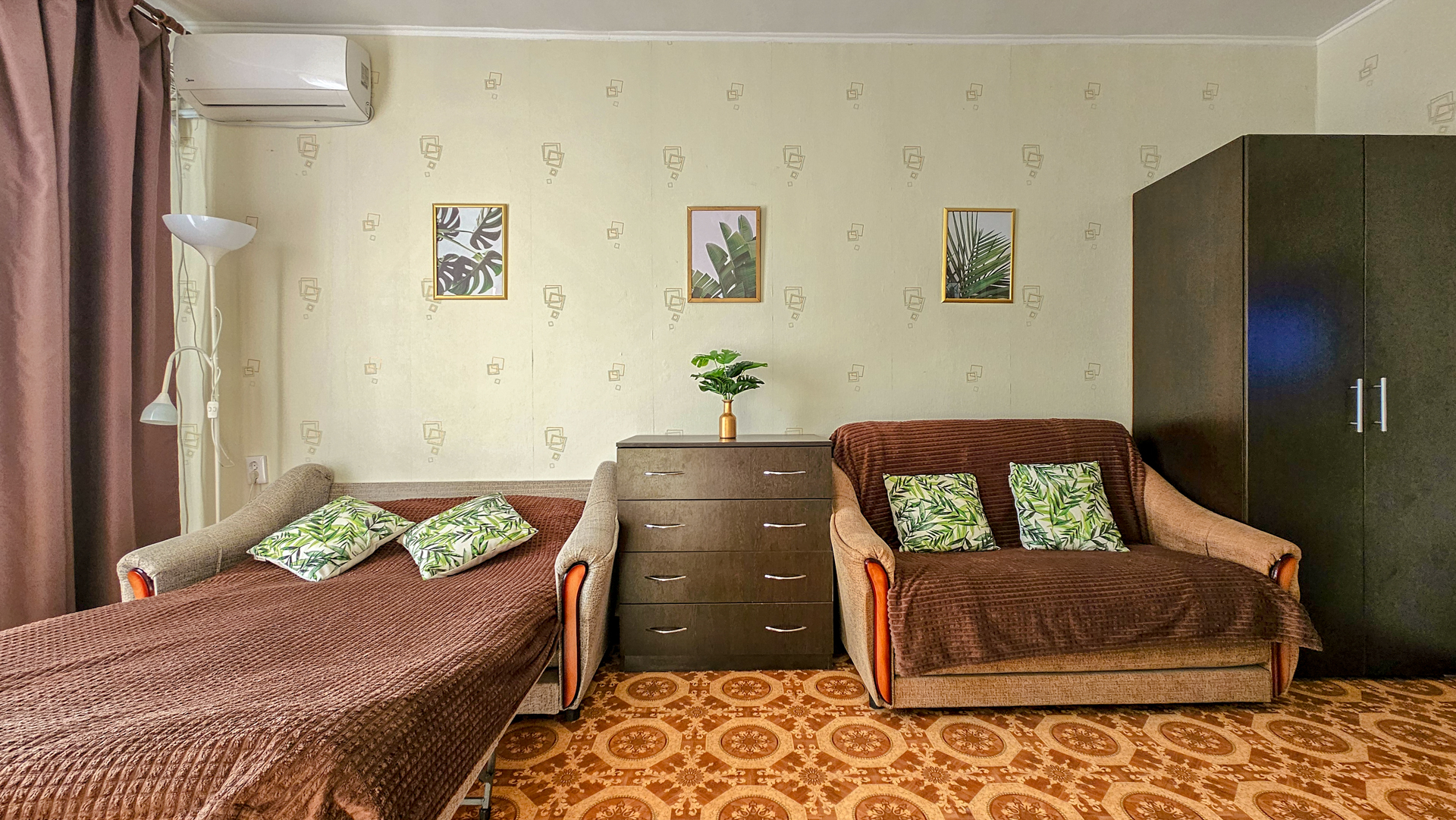 Фото Квартира у песочного пляжа в Сухуме 5