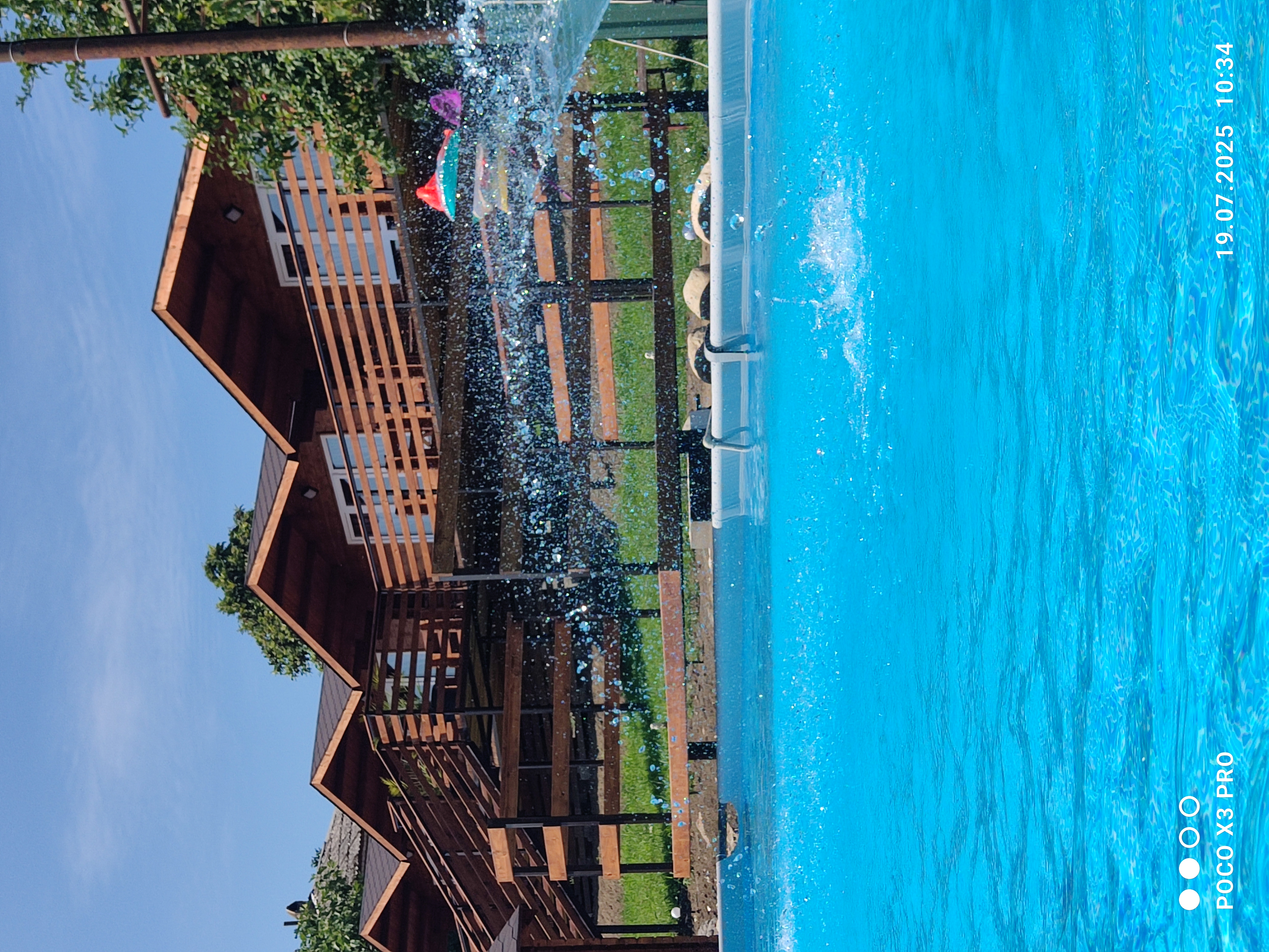 Фото Гостевой комплекс Лазурь 2