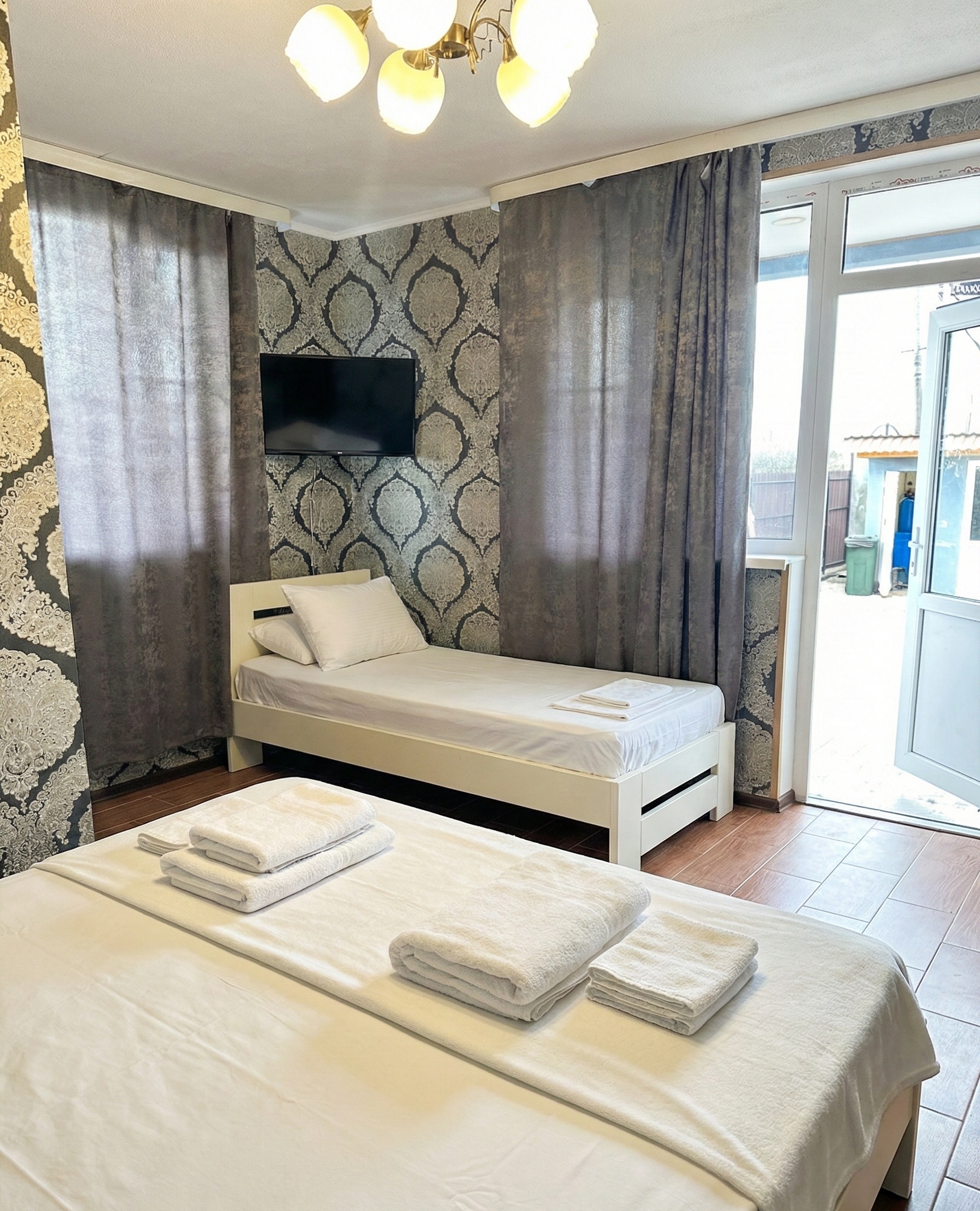 Фото Графит Хаус 57