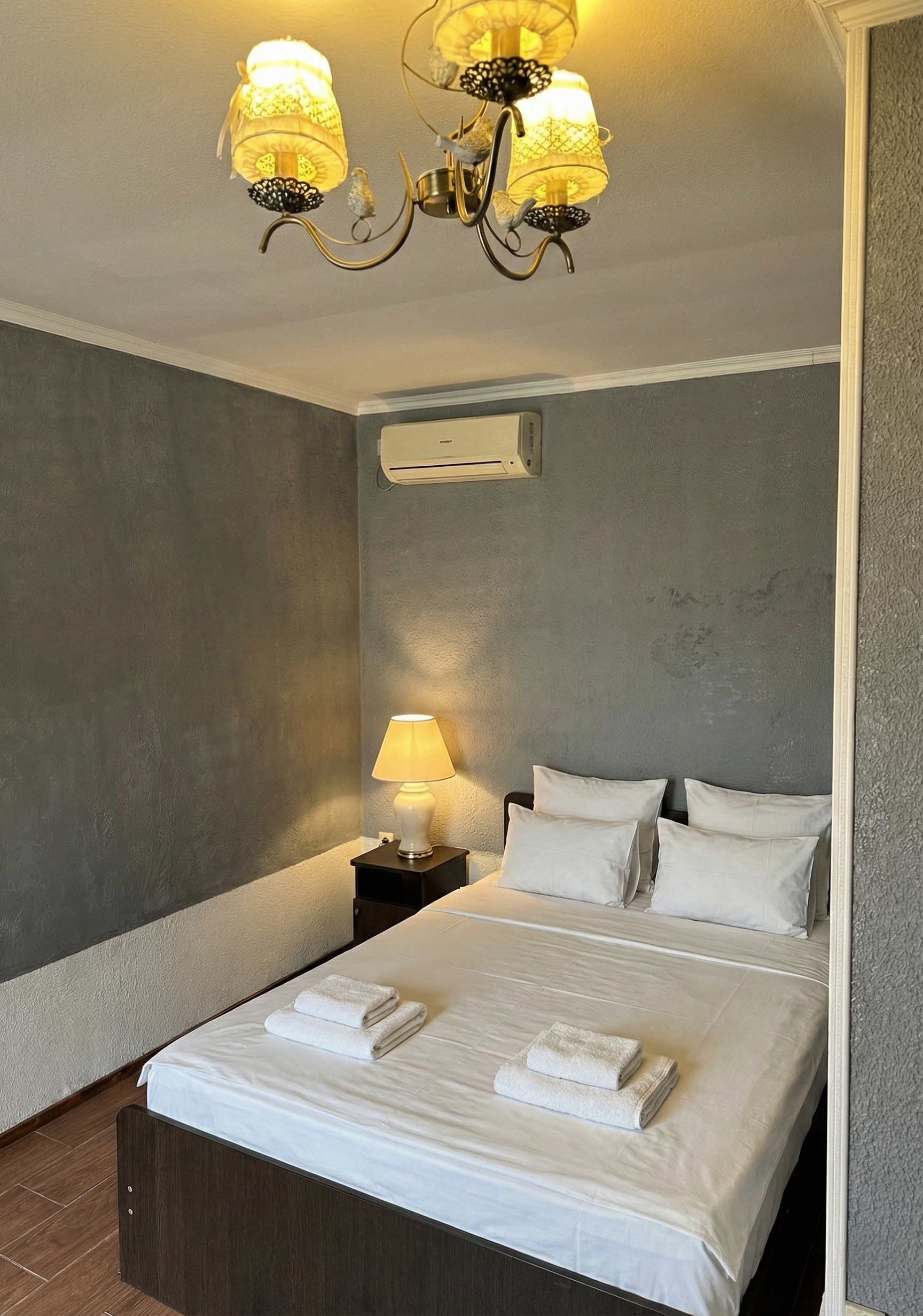 Фото Графит Хаус 20