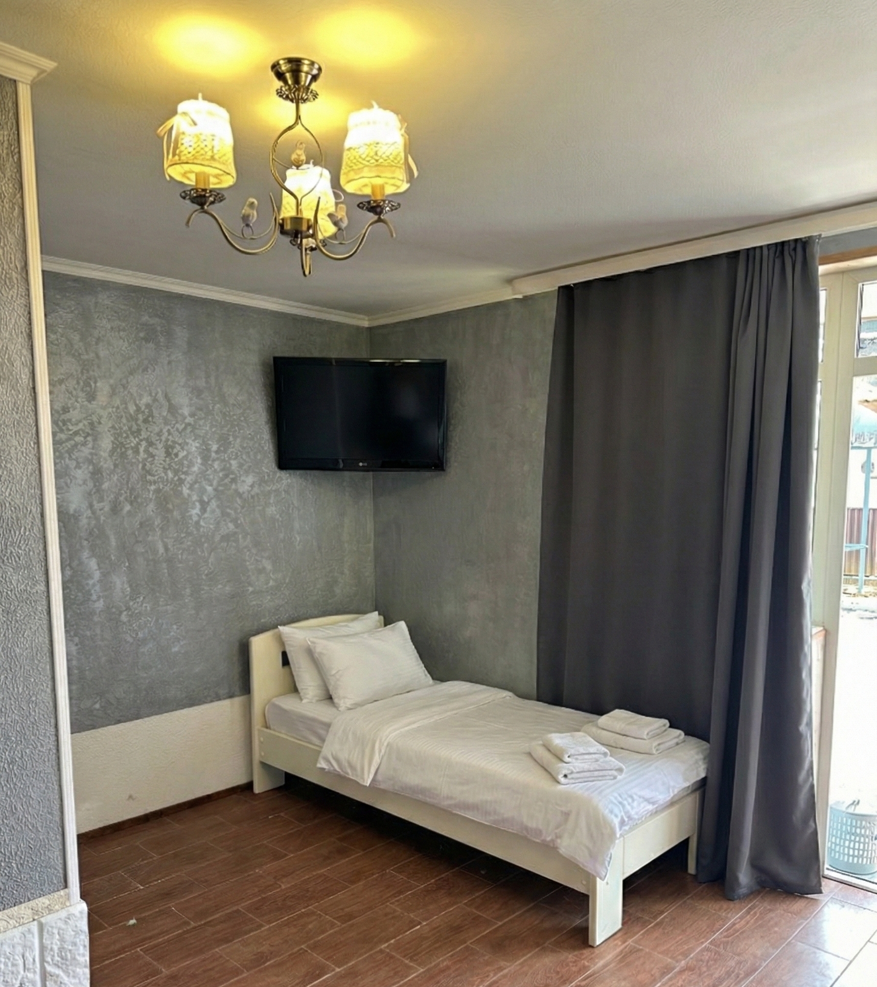 Фото Графит Хаус 27