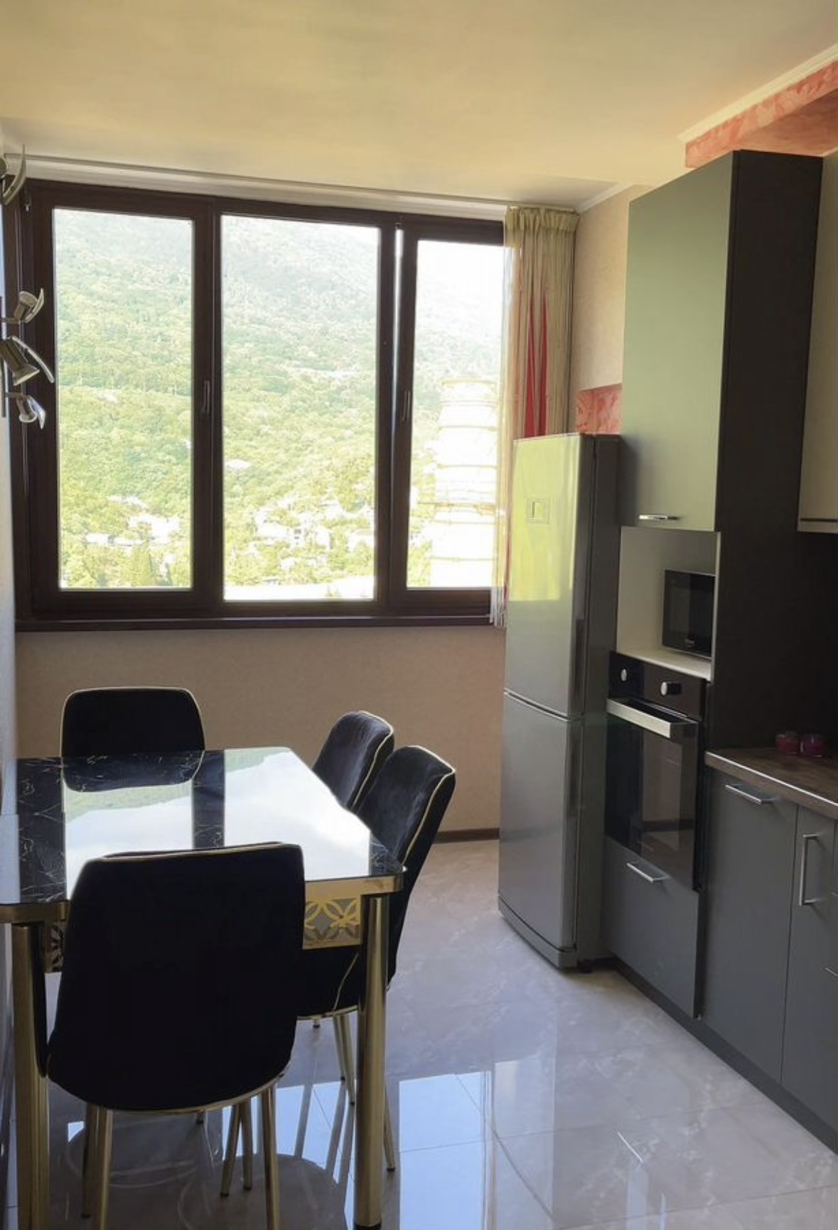 Квартира в высотке, Гагра — фото 4