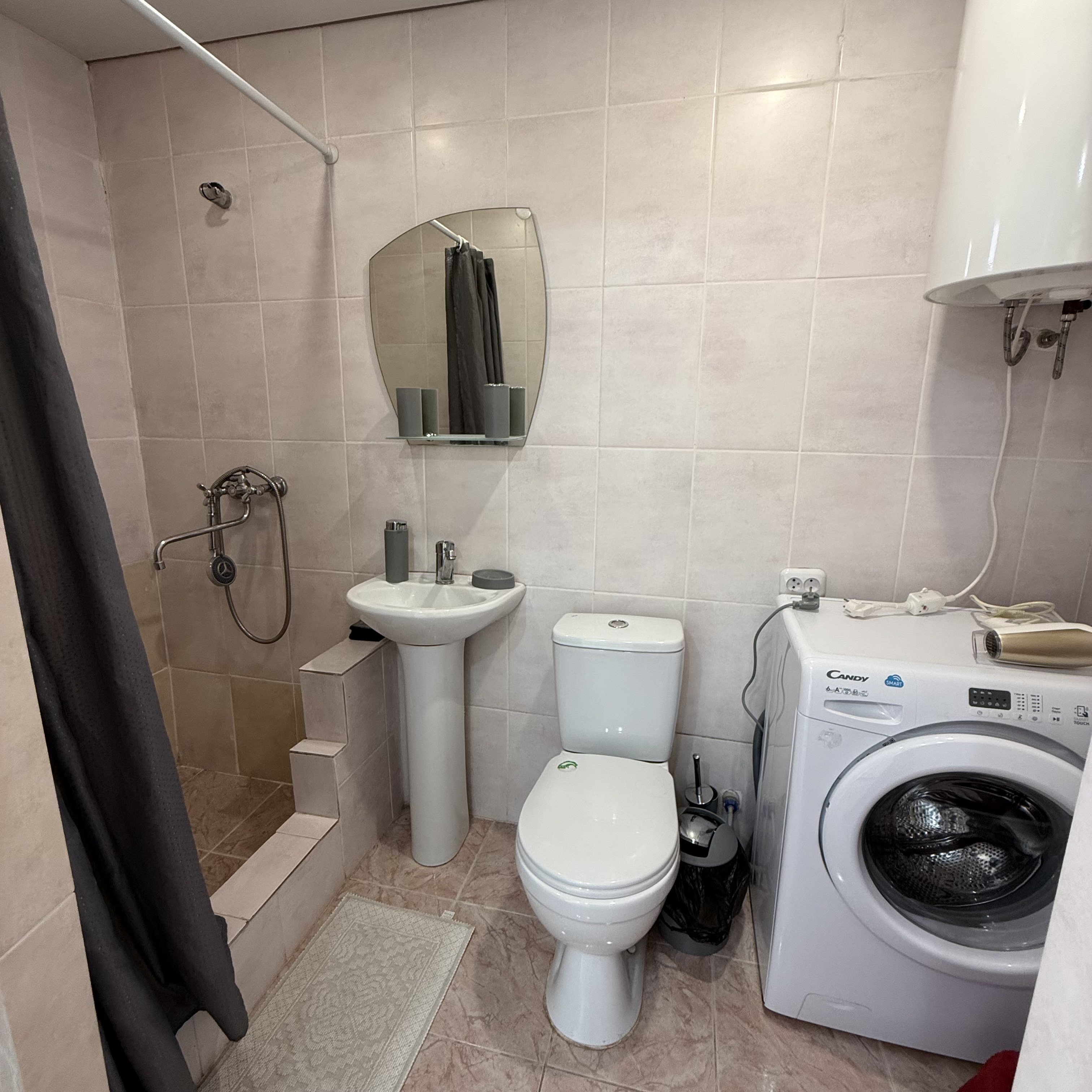 Фото Квартира студия у Ямзе 5