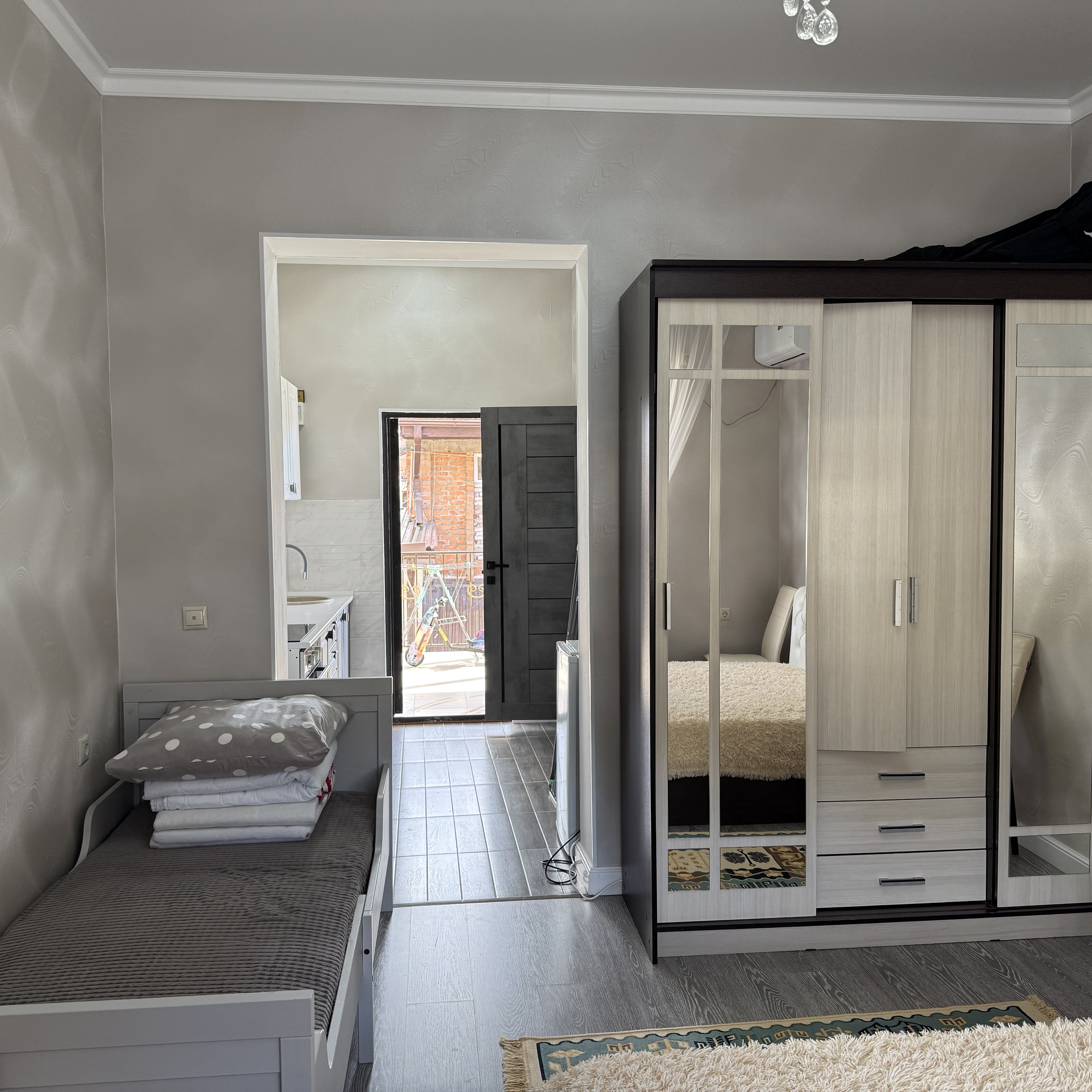 Фото Квартира студия у Латавры 6