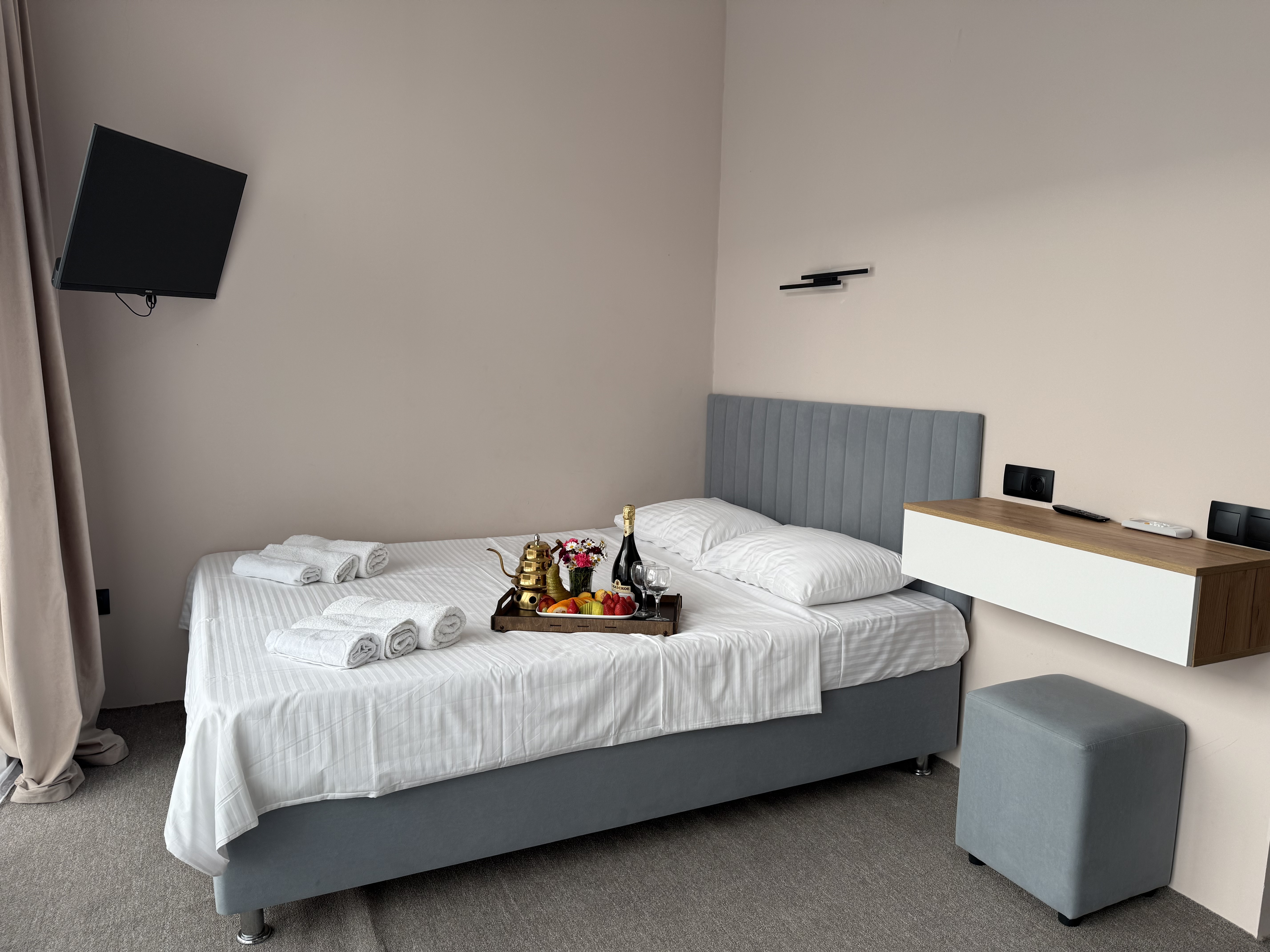 Фото SANDRO & MILANII 8