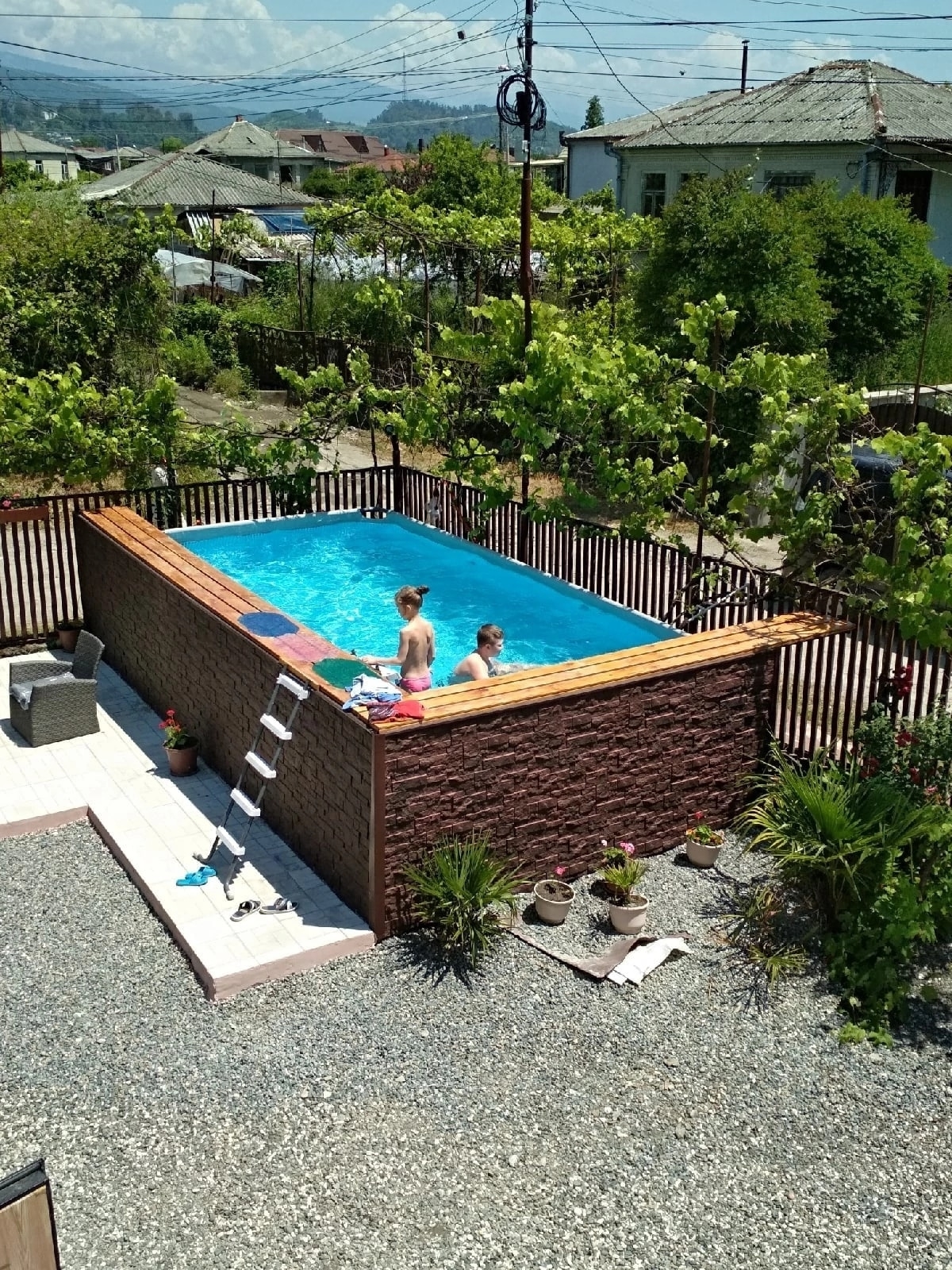 "Свои да Наши"