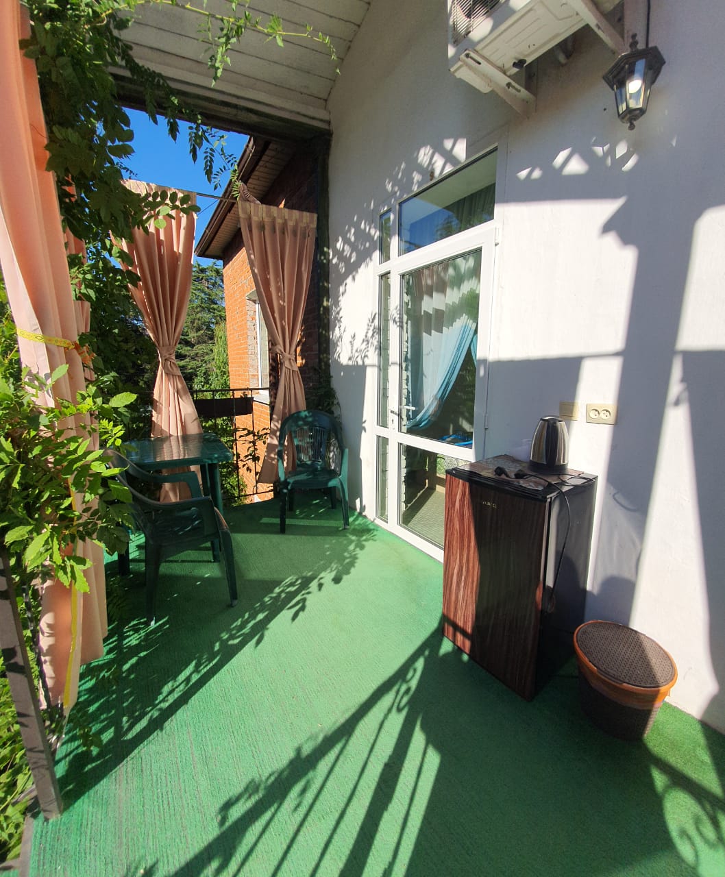 Эконом.двухместный , с выходом на общий балкон