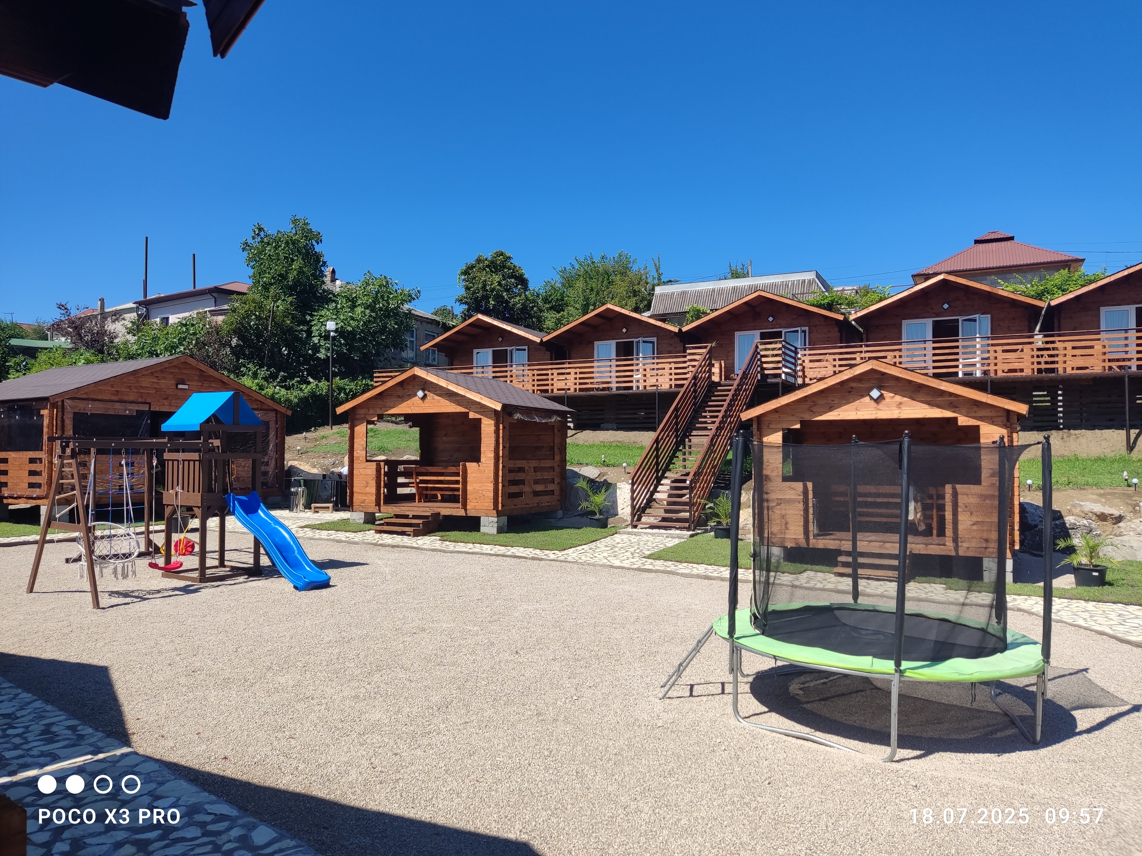 Домики комфорт с видом на горы