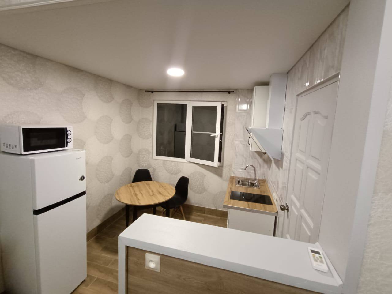 Двухкомнатные апартаменты со своей кухней - Photo 14