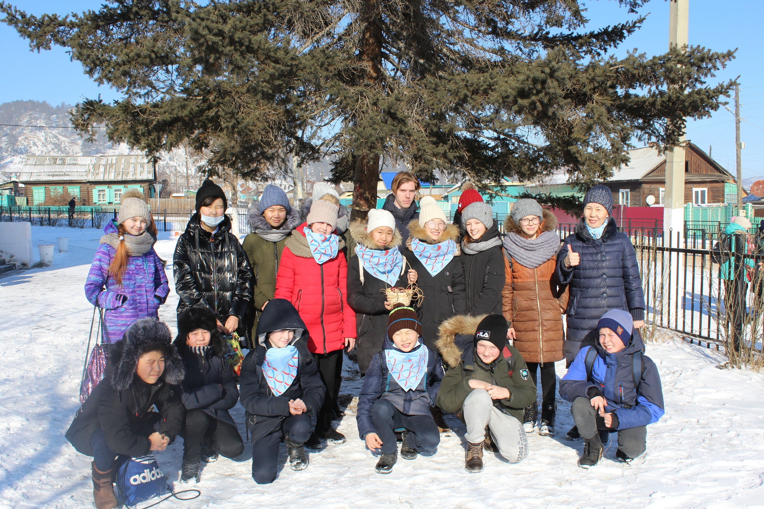 Активисты РДШ Республики Бурятия провели акцию «Покормите птиц зимой»