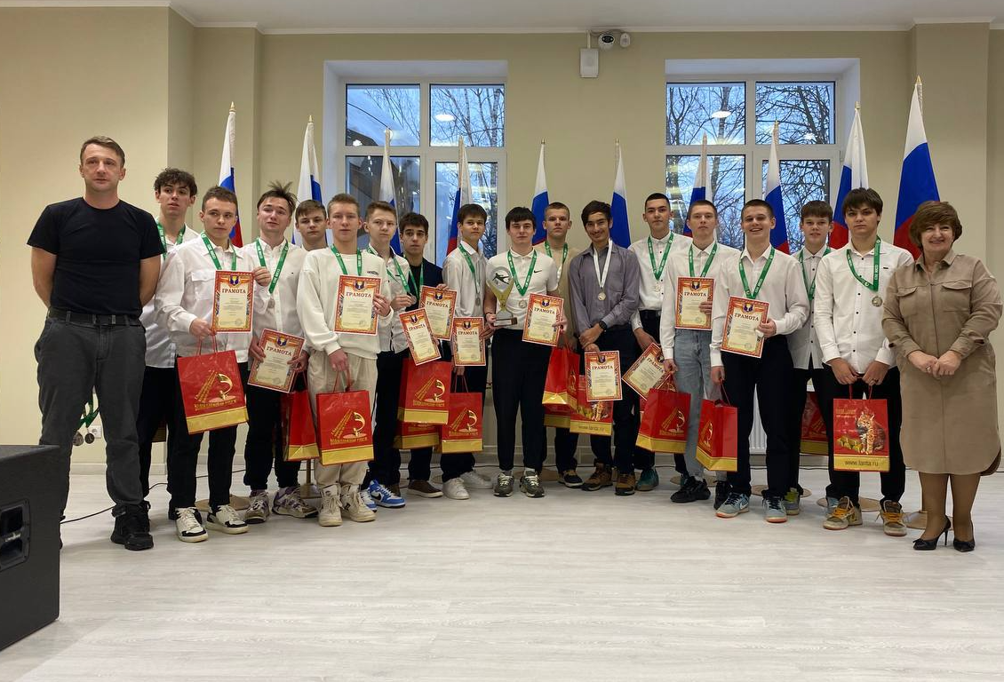 Юных футболистов и художников наградили в Волоколамске