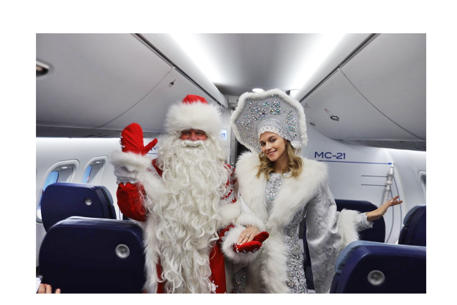 Новый год на борту самолета встретят 19 тысяч россиян