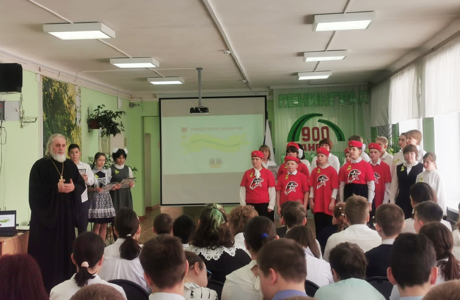 Евгений Ряполов рассказал юным ступинцам о важности сохранения памяти о Великой Отечественной войне