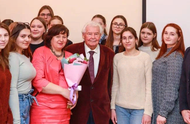 Губернаторская стипендия поможет писателю из Орехово-Зуева выпустить книгу