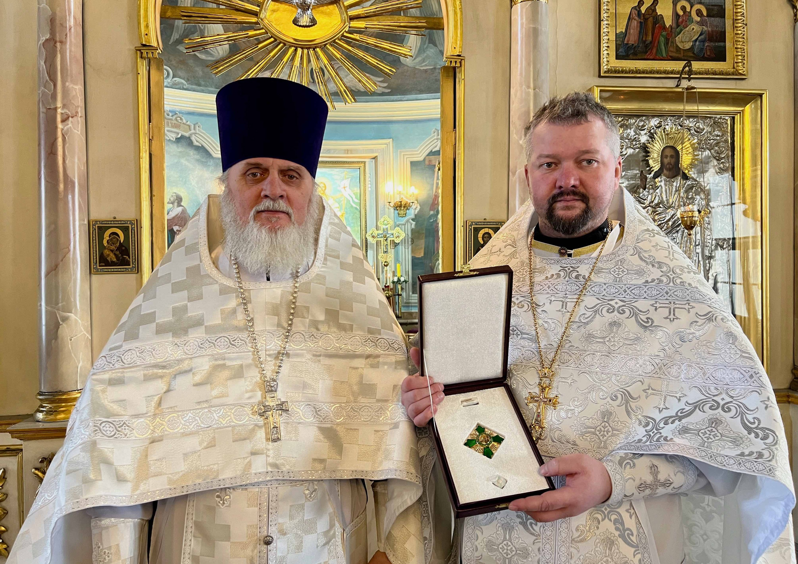 Ступинских священнослужителей наградили орденами и медалями