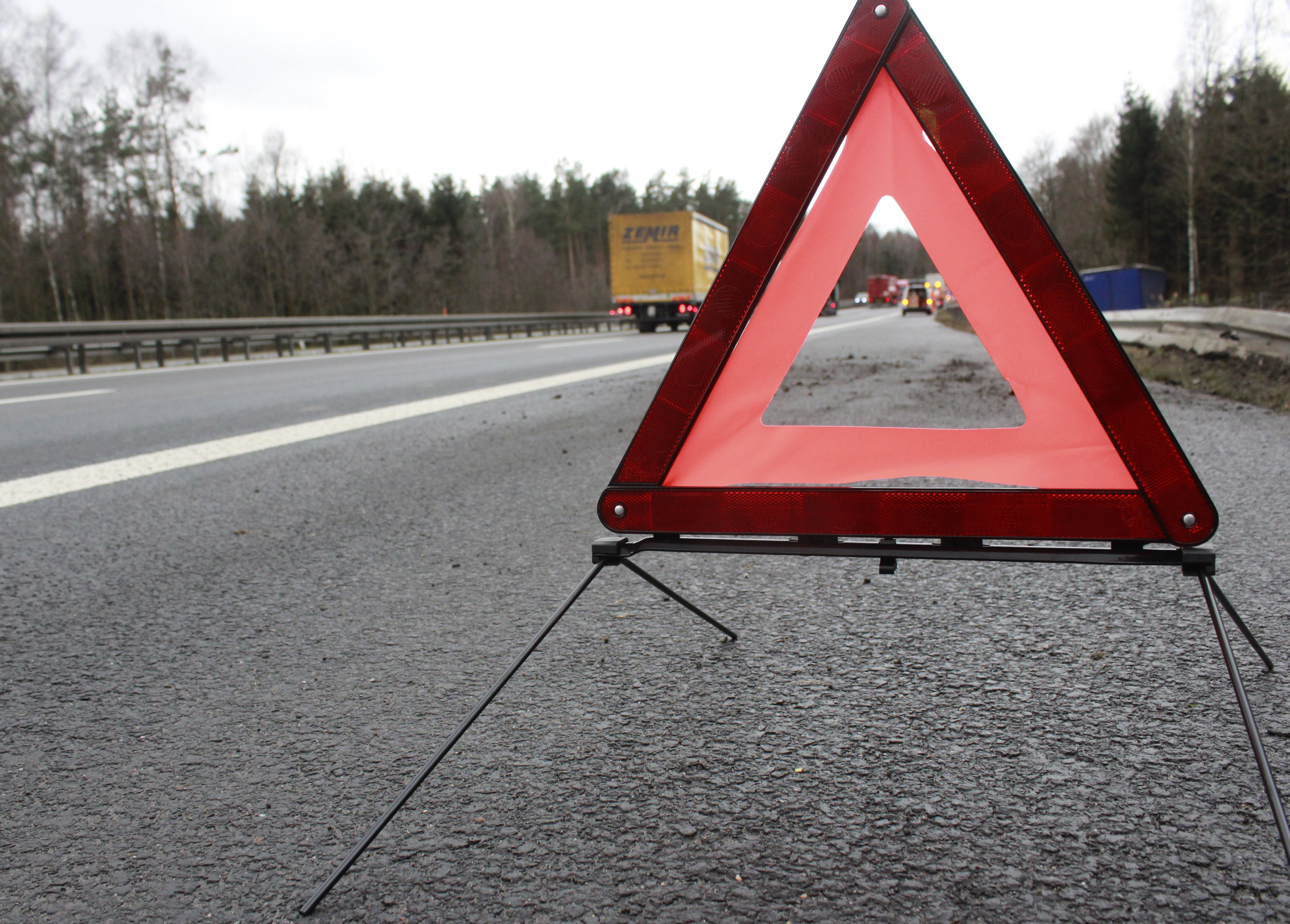 Более 5,5 тысяч автолюбителей обратились в Службу помощи при ДТП Подмосковья