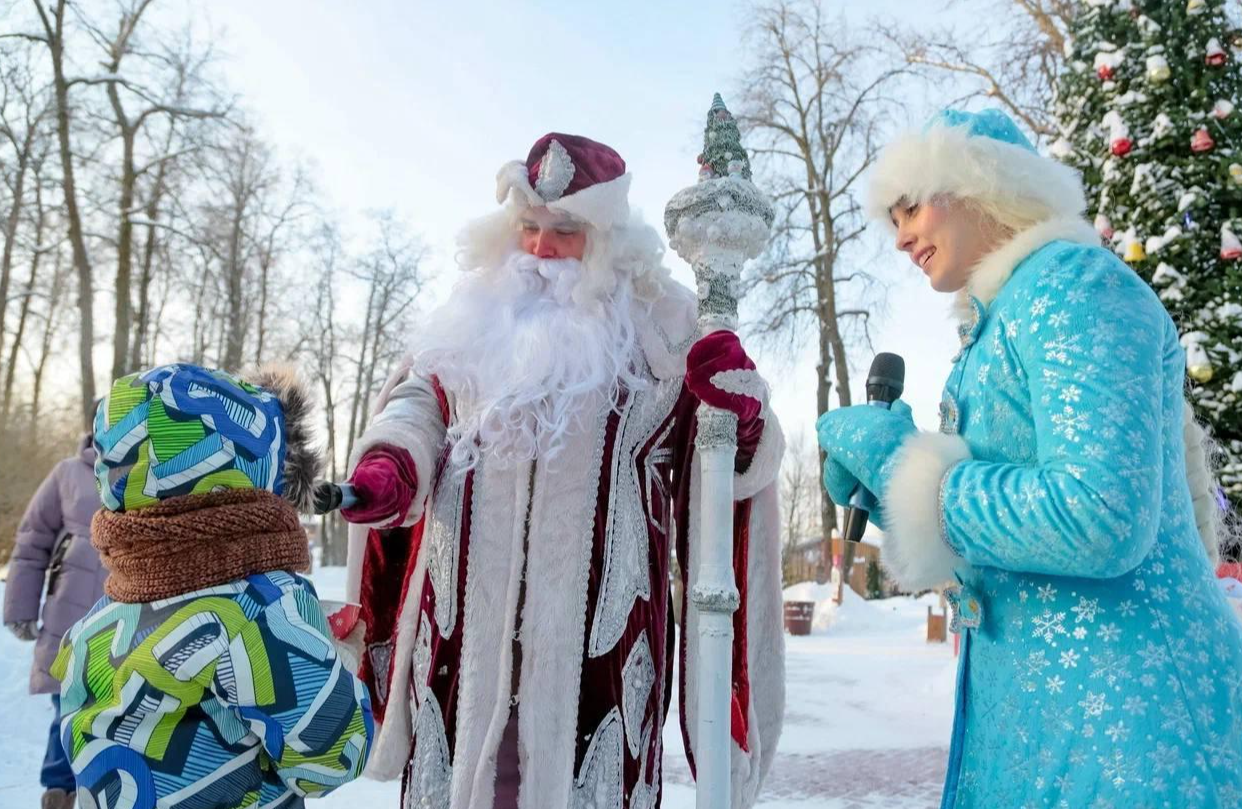 Интересный выход деда мороза
