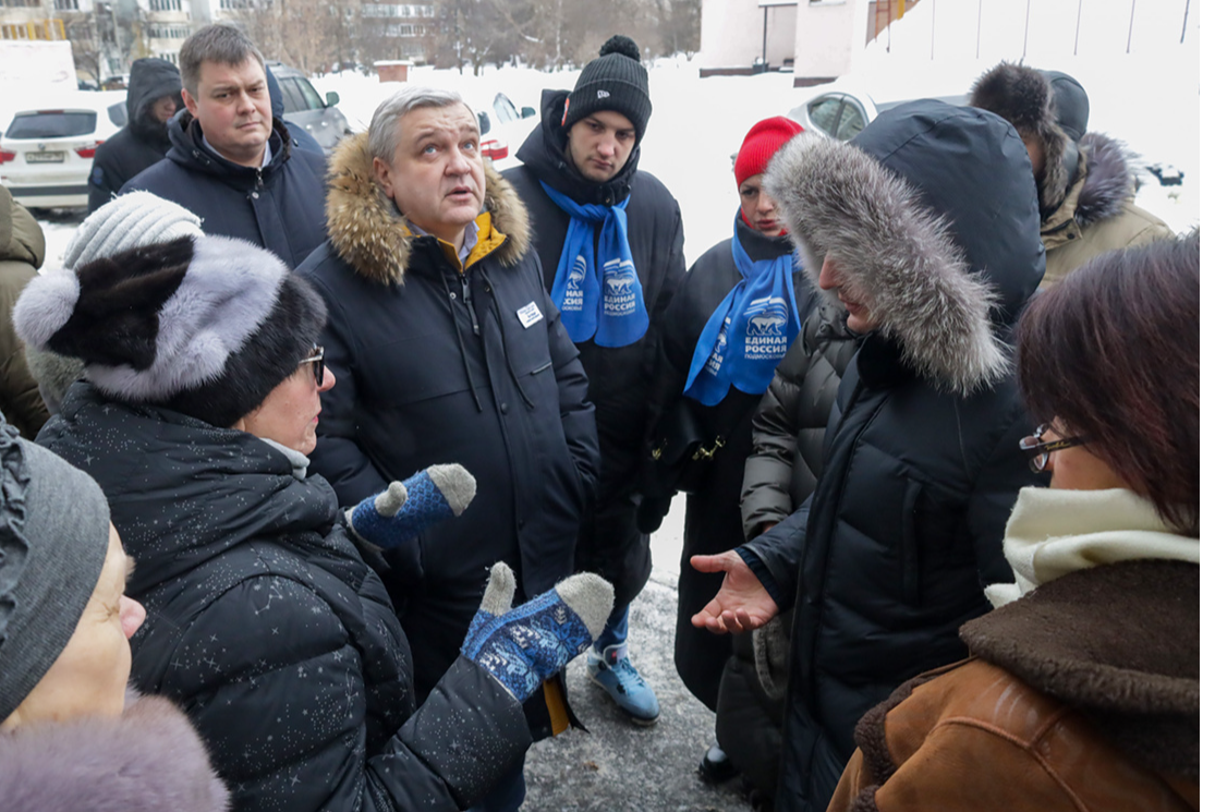 В Мытищах обсудили с жителями благоустройство двора на Юбилейной улице |  REGIONS.RU / Мытищи