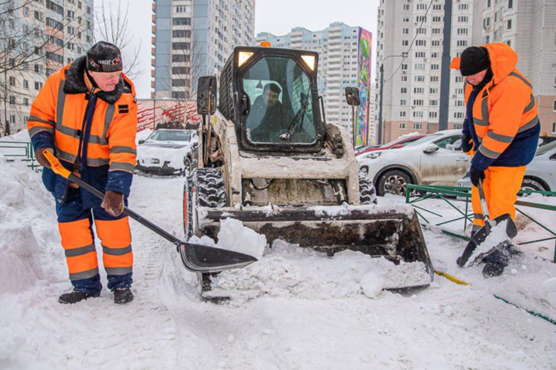 В Одинцовском округе продолжается ликвидация последствий снегопада